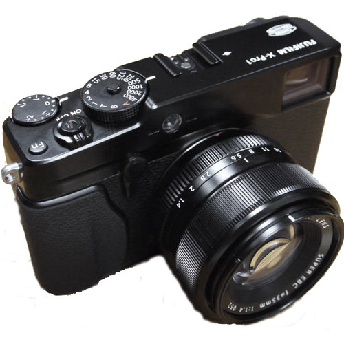 Fujifilm 35mm f/1.4 XF R Lens