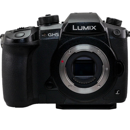 Used Panasonic Lumix DC-GH5 Mirrorless Micro Four Thirds Digital Camera Body (EX-) (625464638)