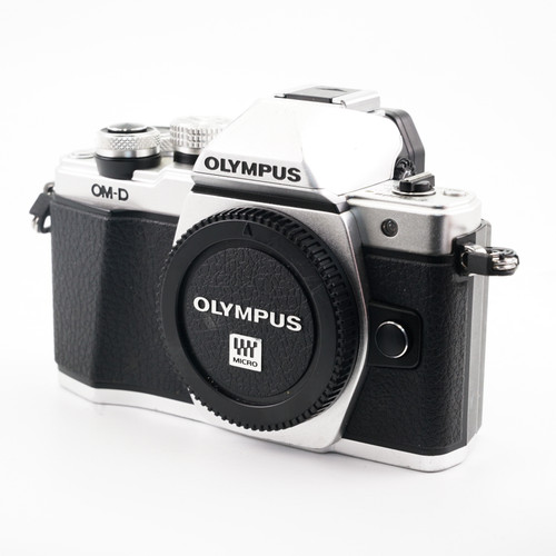 美品　OLYMPUS OM-D EM1-MARK2 18013回 領収書あり RENTAL ONLY - Olympus OM-D E-M1 Mark II Mirrorless Camera Body - Black