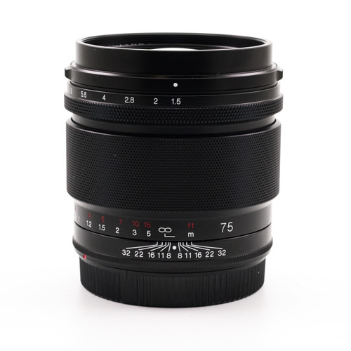 Used Voigtlander Nokton 75mm f/1.5 in Canon EF (EX+)
