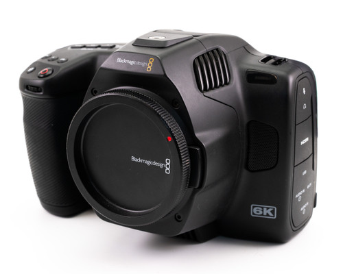 Blackmagic Pocket Cinema 6K Pro - Canon EF