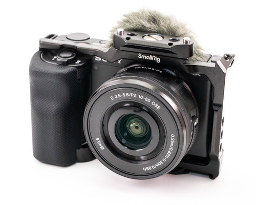 Used Sony ZV-E10 Mirrorless Camera with 16-50mm Lens (EX+)