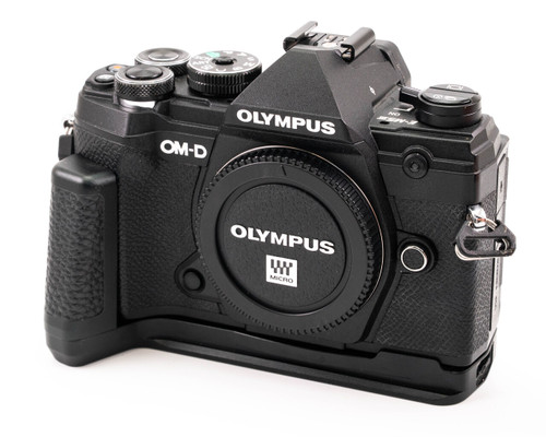 Used Olympus OM-D E-M5 Mark III Mirrorless Digital Camera Body (EX+)