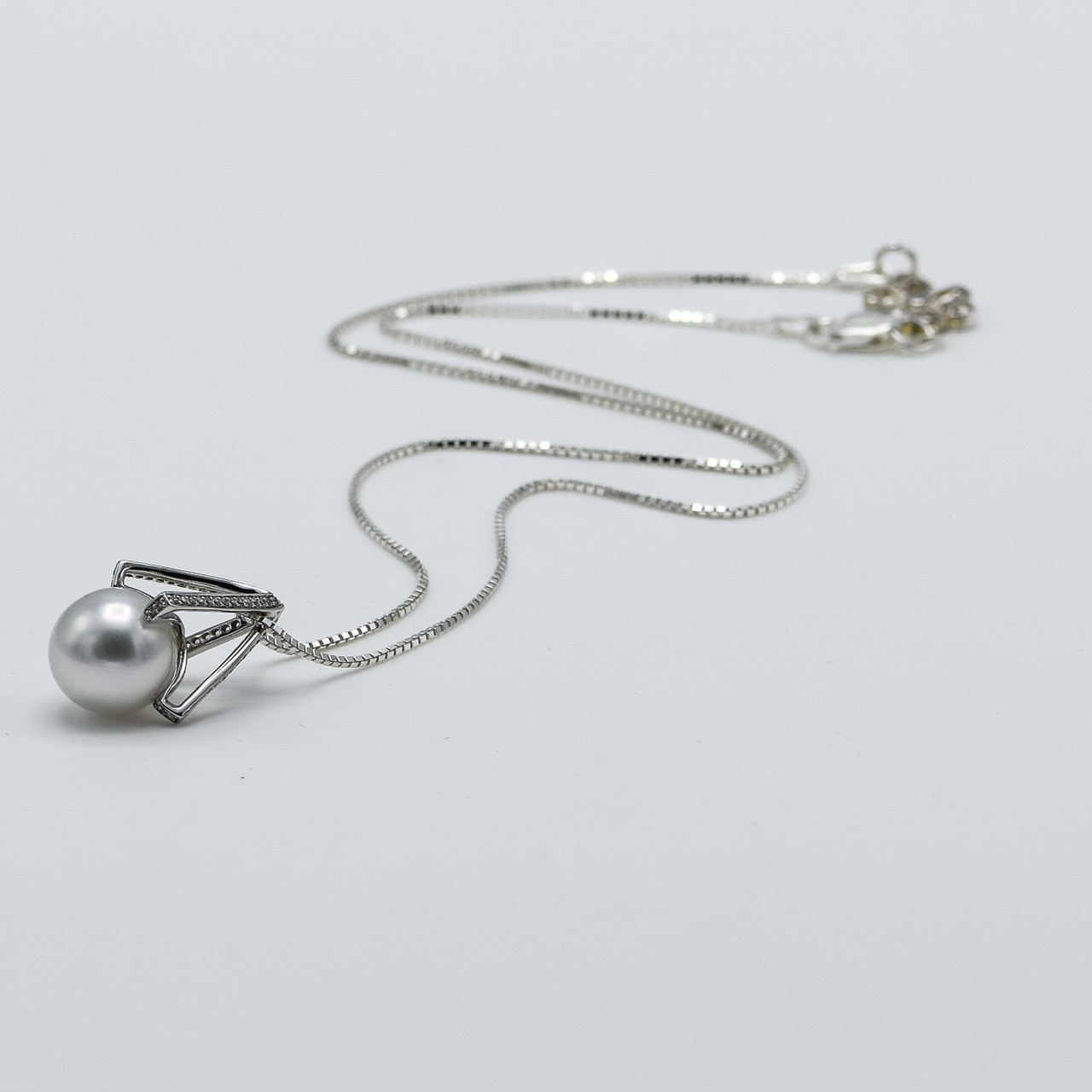 Affordable luxury south sea pearl pendant