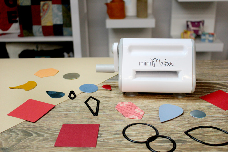 Mekki's Mini Sheet and Wire Bending Rolling Machine Ideal tool to Make –  Mekkisupplies