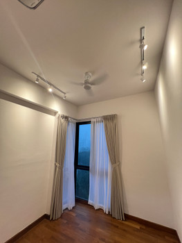 Track Light - 803 White (FOC GU10 Bulb)