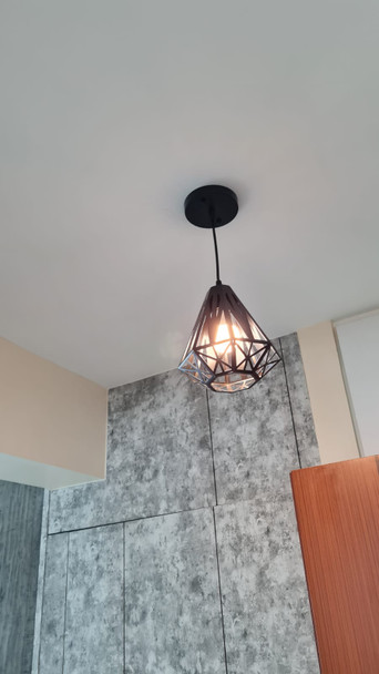 9841/1 Black industrial diamond shape pendant lamp