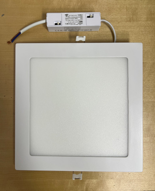 S8118 Square 18W Daylight only(surface: 220mm, cuthole: 205mm)