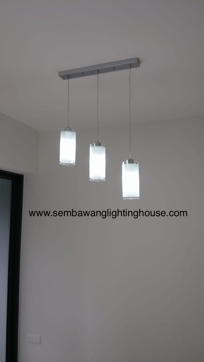 09-led-glass-hanging-lamp-in-dining-room-condo-sembawang-lighting-house.jpg