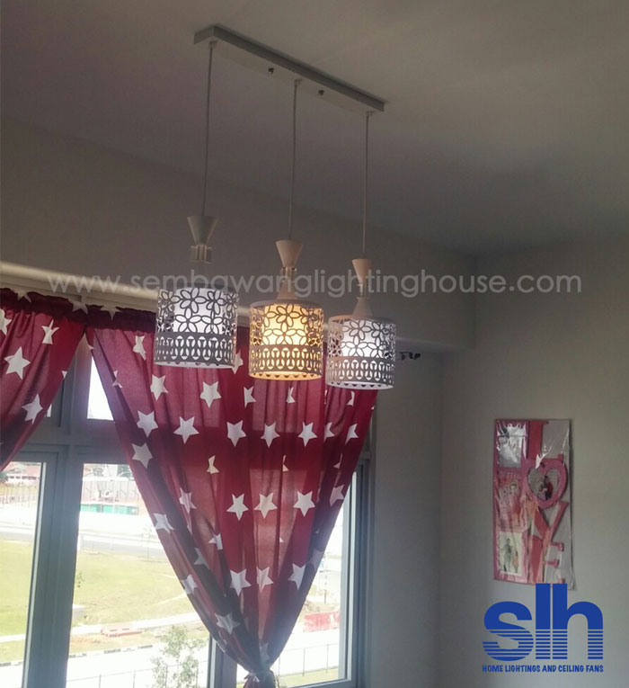 2-dining-lamp-acrylic-condo-sembawang-lighting-house.jpg