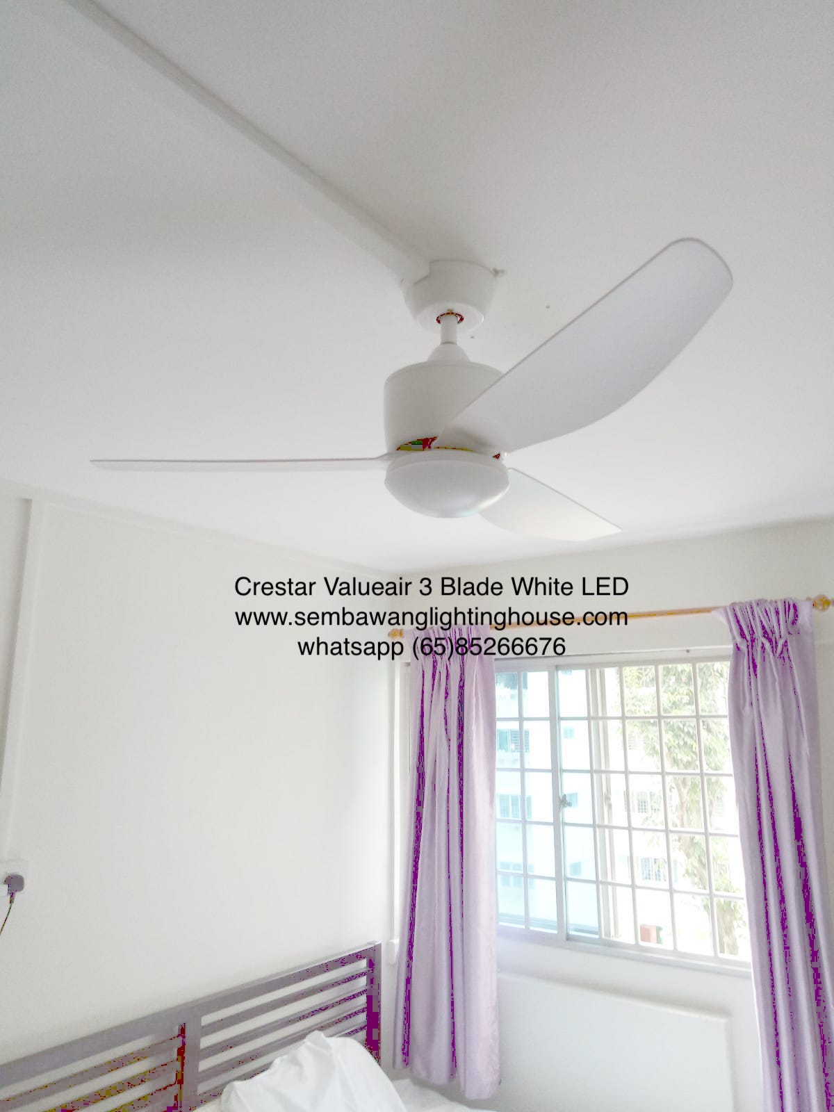 crestar-valueair-3-blade-white-ceiling-fan-sample in HDB master bedroom