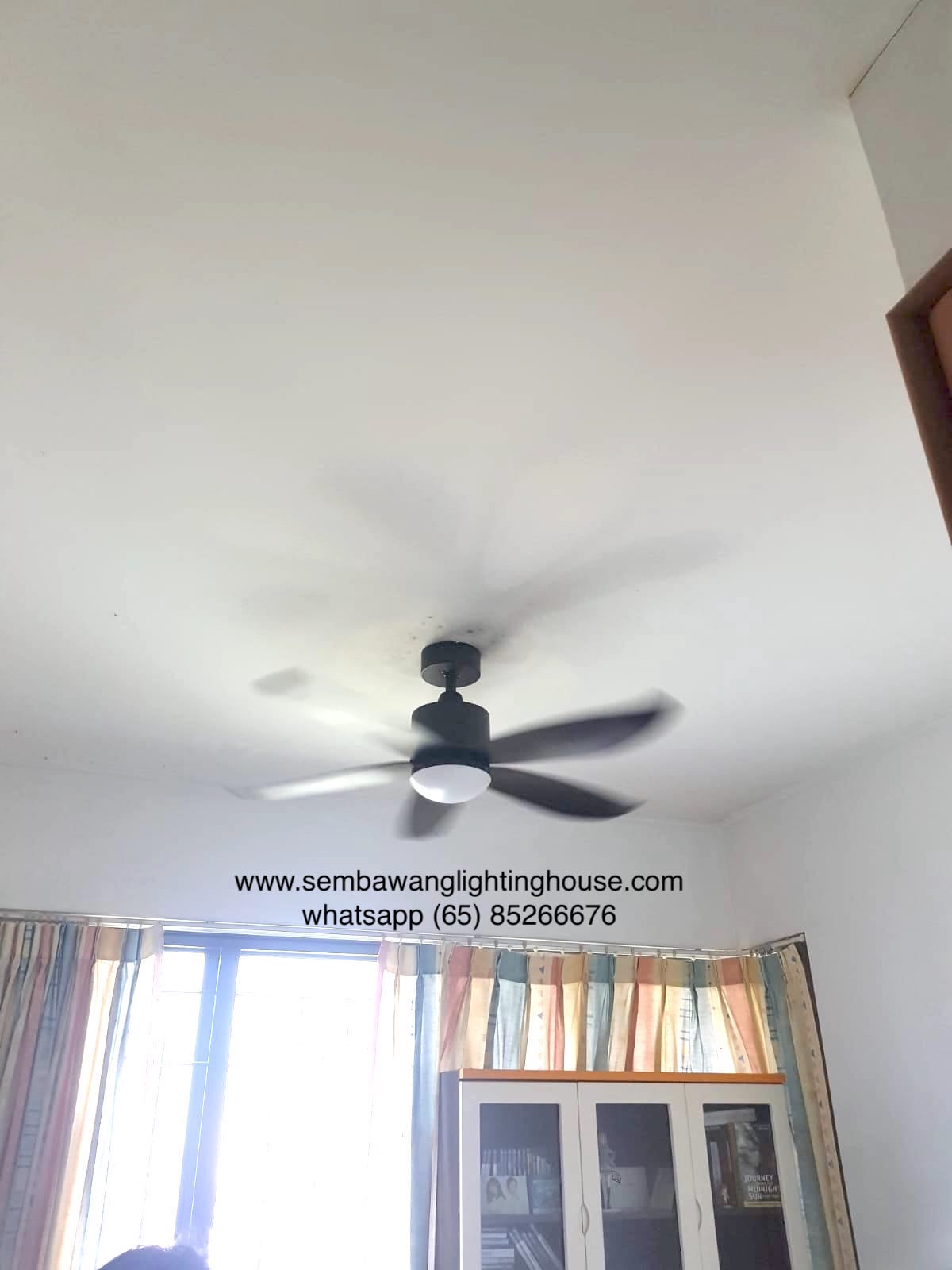 crestar-valueair-5-blade-black-ceiling-fan-sample-sembawang-lighting-house-01.jpg