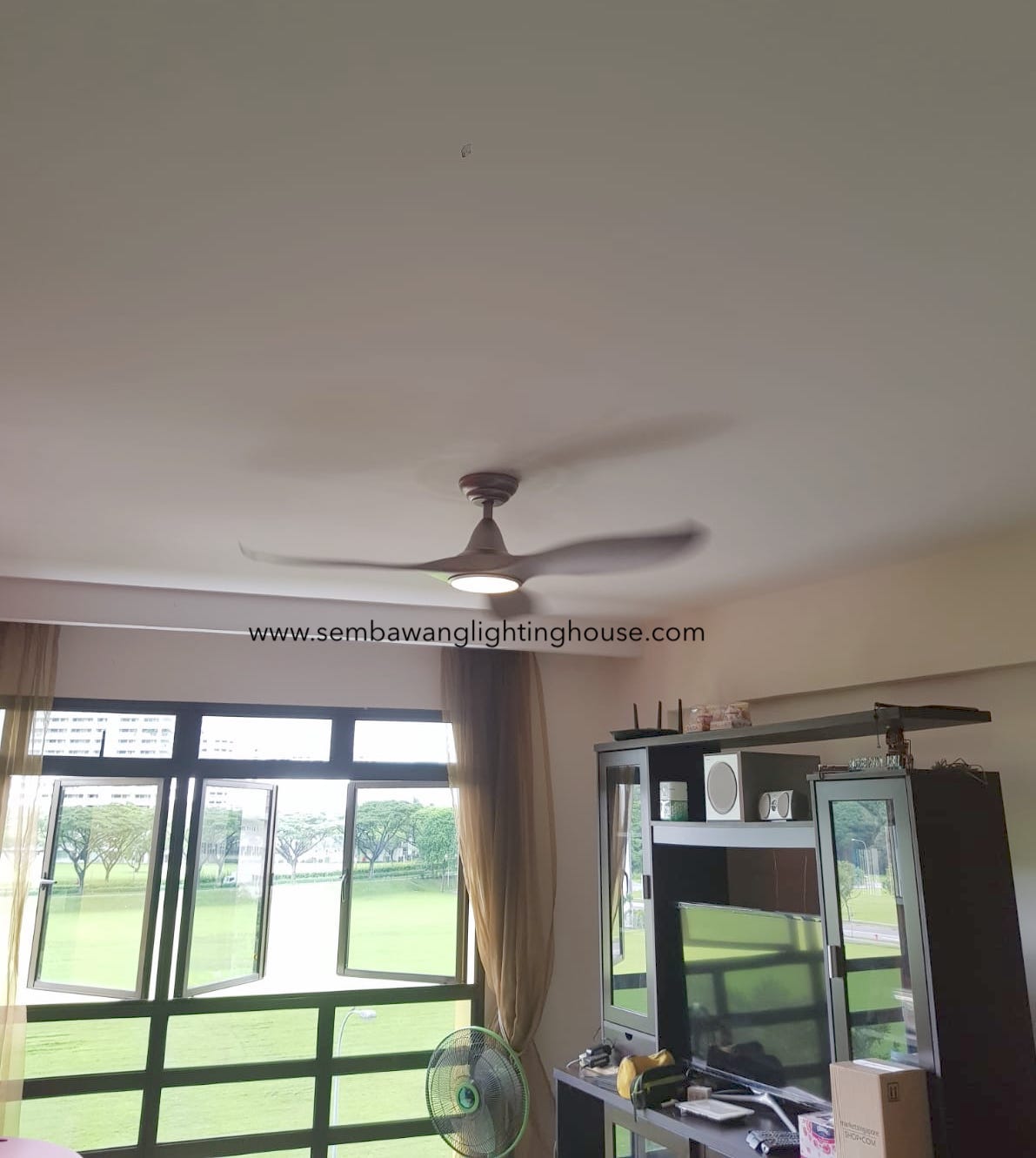 efenz-rod-ceiling-fan-with-light-midnight-titanium-sembawang-lighting-house-01.jpg