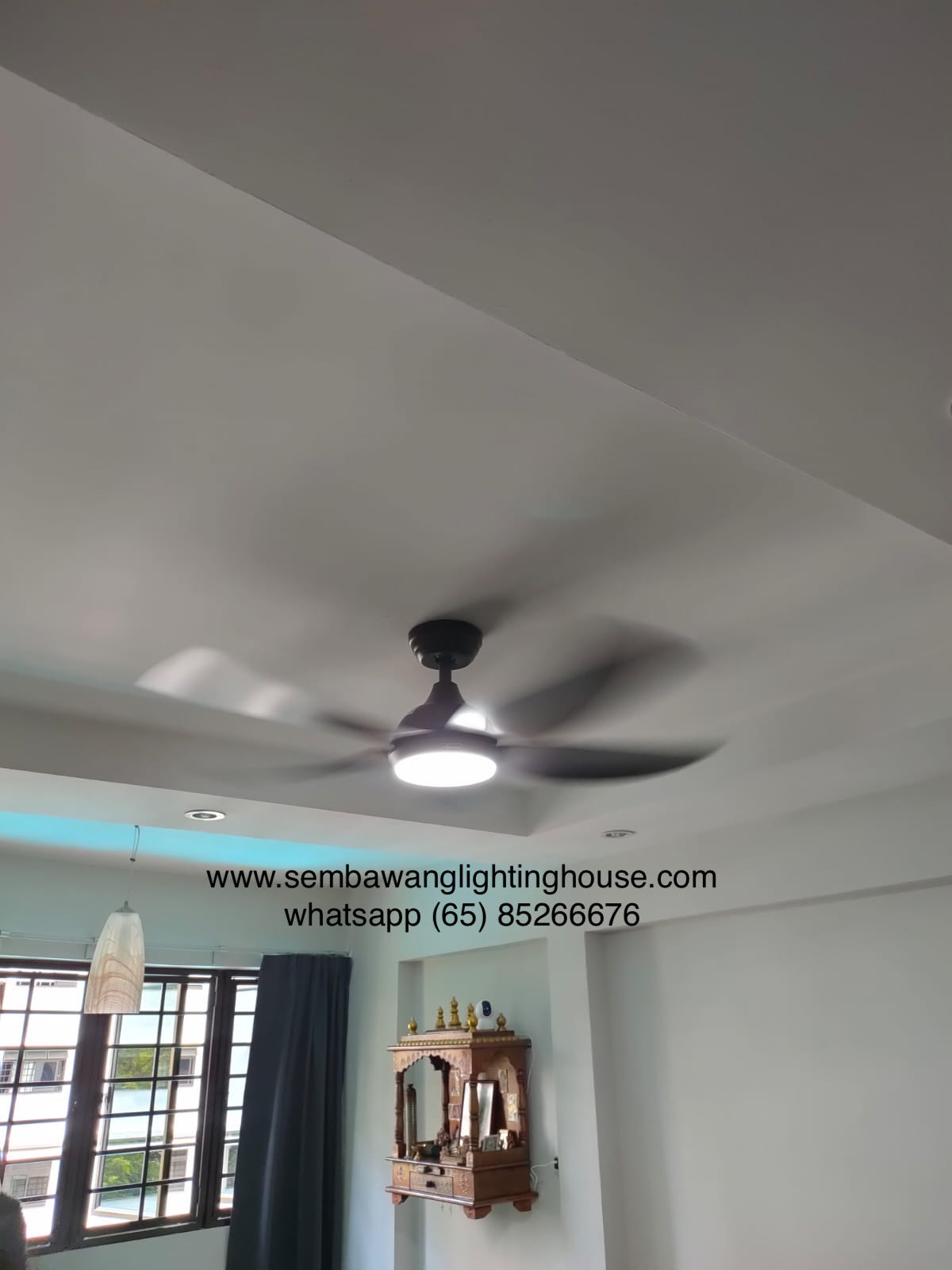 fanco-galaxy-ceiling-fan-with-light-black-sembawang-lighting-house-07.jpg