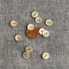 Shell Button with Sparkle Edge in Silver (10 mm)