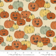 Moda: Home Sweet Haunt by Stacy Iest Hsu - Pumpkin Patch in Bone Moda: Home Sweet Haunt by Stacy Iest Hsu - Pumpkin Patch in Bone