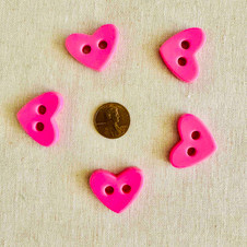 Hot Pink Heart Button - 22 mm (0.87")