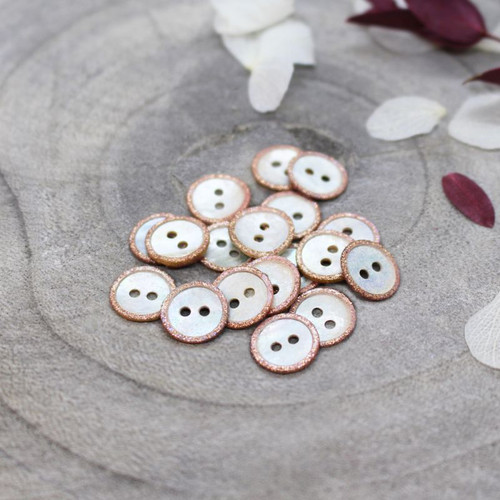 Atelier Brunette - Glitz Button in Powder (10 mm)