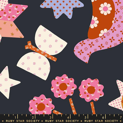 Ruby Star Society: Meadow Star by Alexia Abegg - Applique Menagerie in Soft Black
