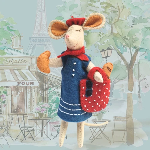 Corinne Lapierre: Little Mouse in Paris Felt Craft Mini Kit