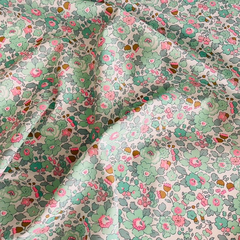 Liberty Fabrics: Betsy Seafoam Neon Pink (Exclusive!) Tana Lawn®