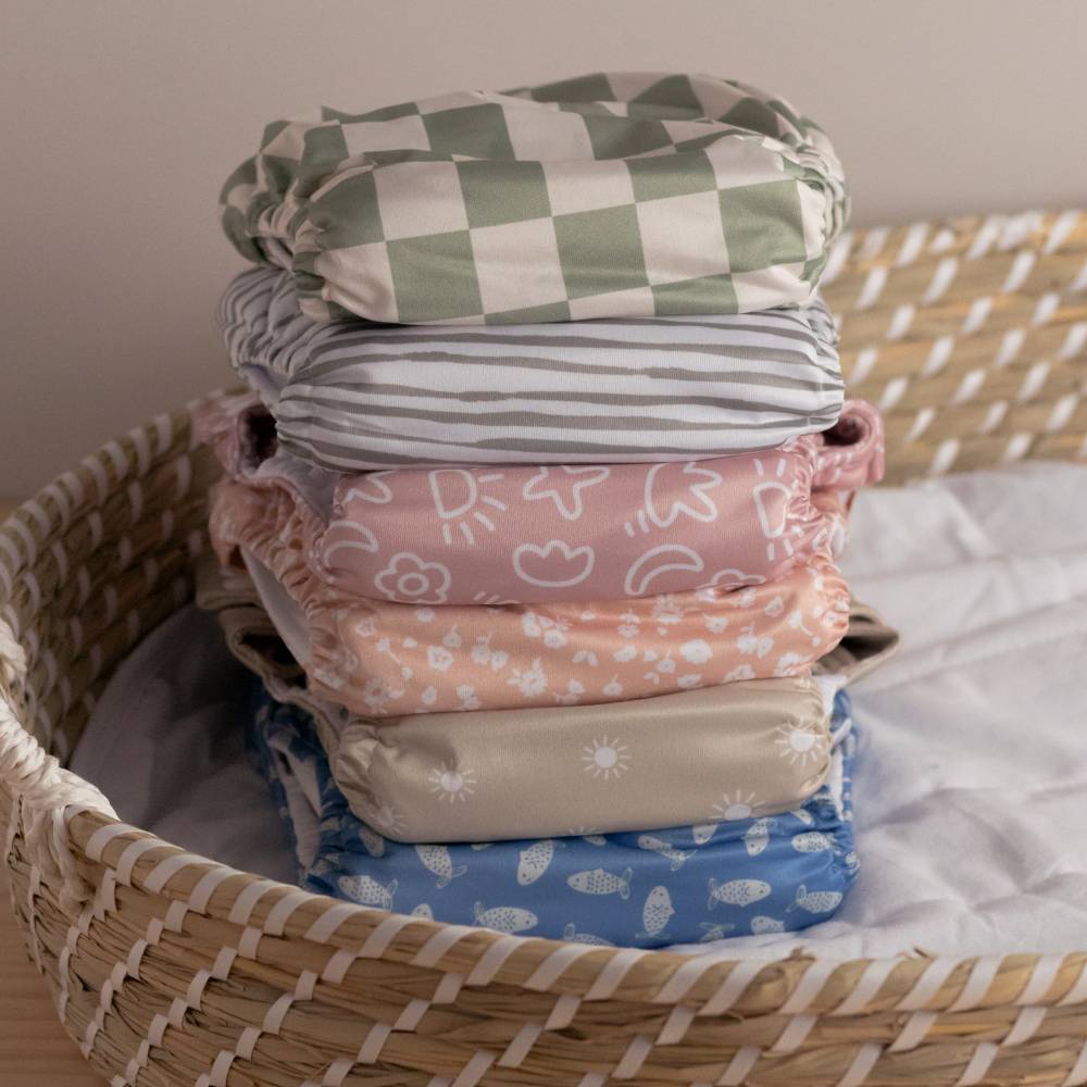 Nestling Simple Nappy Complete - Pink Pop Art