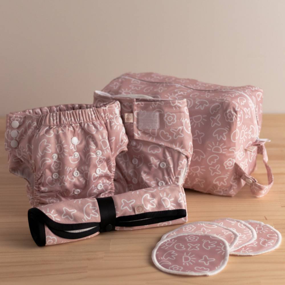 Nestling Simple Nappy Complete - Pink Pop Art