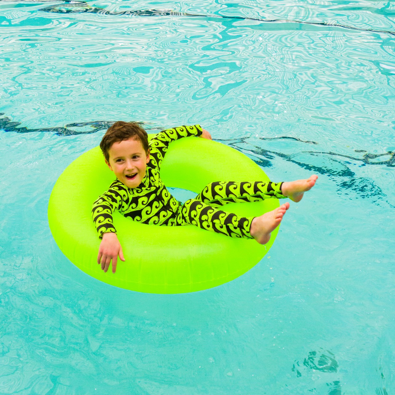 Neon by Nestling Brushed Full Swimmer Big Kids - Green Waves