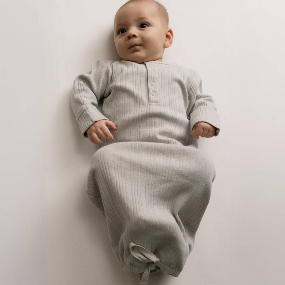 Woolbabe Organic Cotton/Merino Henley Gown - Pebble Marl