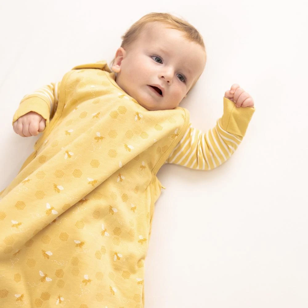 Woolbabe 3 Seasons Side Zip Sleeping Bag - Buttercup Bees