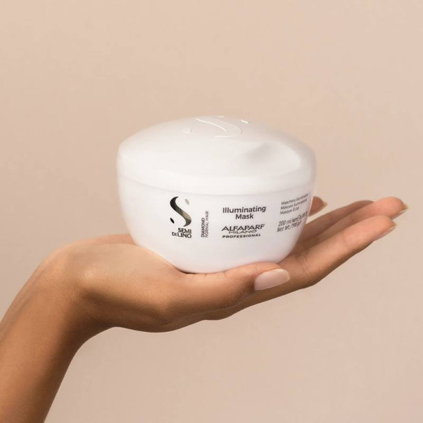 Alfaparf Semi Di Lino Diamond Illuminating Mask 200ml Live 2 Alfaparf Semi Di Lino Diamond Illuminating Mask 200ml Live 2
