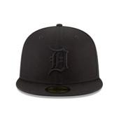 Detroit Tigers New Era Blackout 59Fifty Fitted Hat - Black