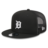 Detroit Tigers New Era Evergreen Classic Trucker 9FIFTY Snapback Hat - Black