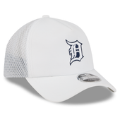Detroit Tigers New Era 2026 Batting Practice Apex 9FORTY Adjustable Trucker Hat - White
