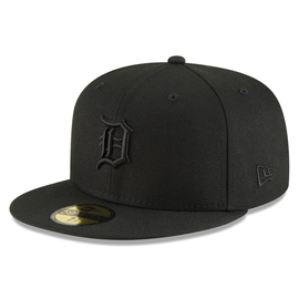  Detroit Tigers Adult Small Wicking MLB Licensed