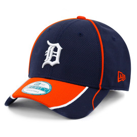 Men's New Era Navy Detroit Tigers Road Team The League 9FORTY Adjustable Hat