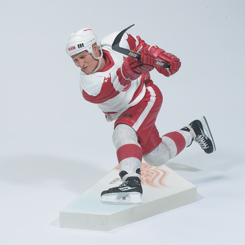 McFarlane Toys Detroit Red Wings Brett Hull Action Figure: NHL Series 2