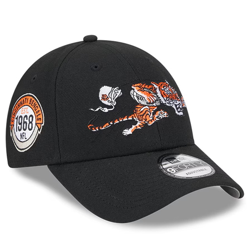 Cincinnati Bengals New Era 2023 Sideline Historic 9Forty Adjustable Hat - Black
