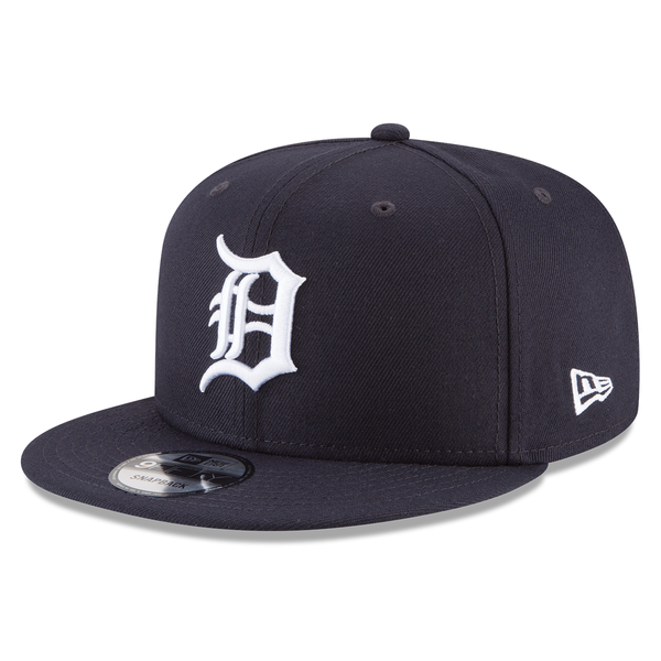 Lids Detroit Tigers New Era Youth Patch Trucker 9FORTY Snapback Hat - Navy