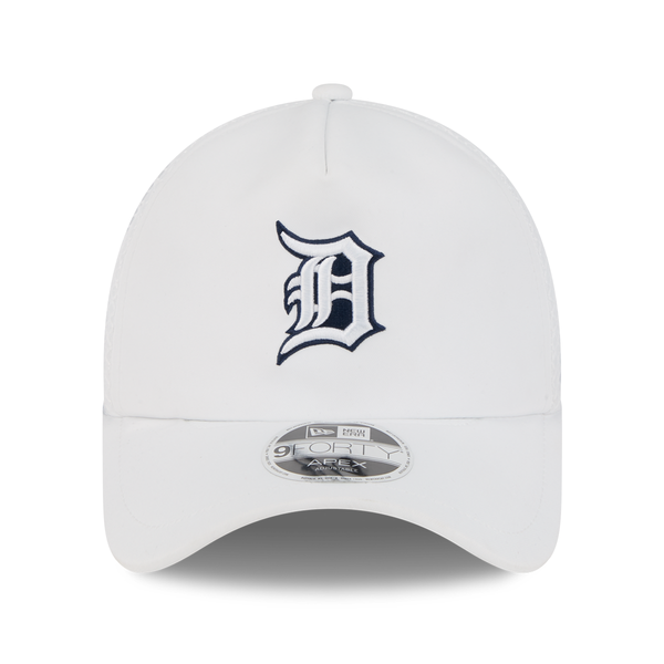 Detroit Tigers New Era 2026 Batting Practice Apex 9FORTY Adjustable Trucker Hat - White