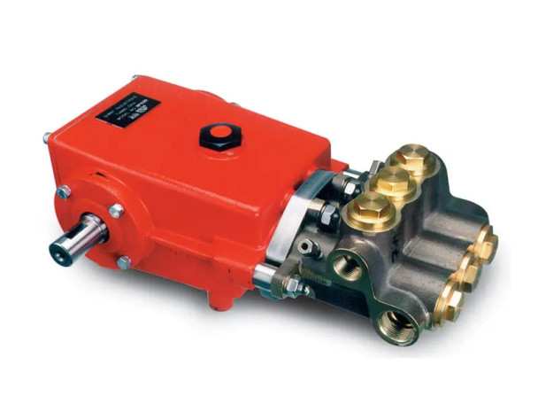 Giant Pumps [Part #MP4126HTC] PUMP,17.9 GPM,1600PSI@750RPM,220F,W/COOLING FITTINGS