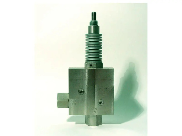 Giant Pumps [Part #22973C-40] UNLOADER, 303 SS, 26.4 GPM @ 4060 PSI