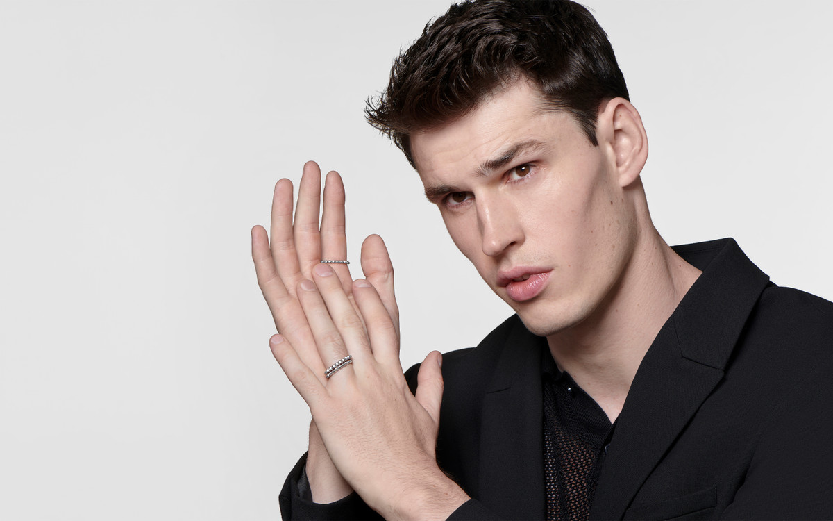 Pyramid Band Narrow / Silver