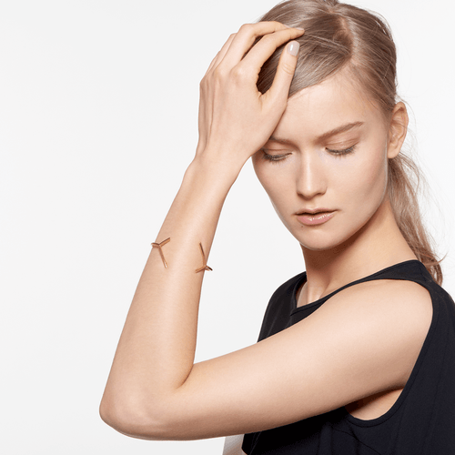 Double Stick Cuff