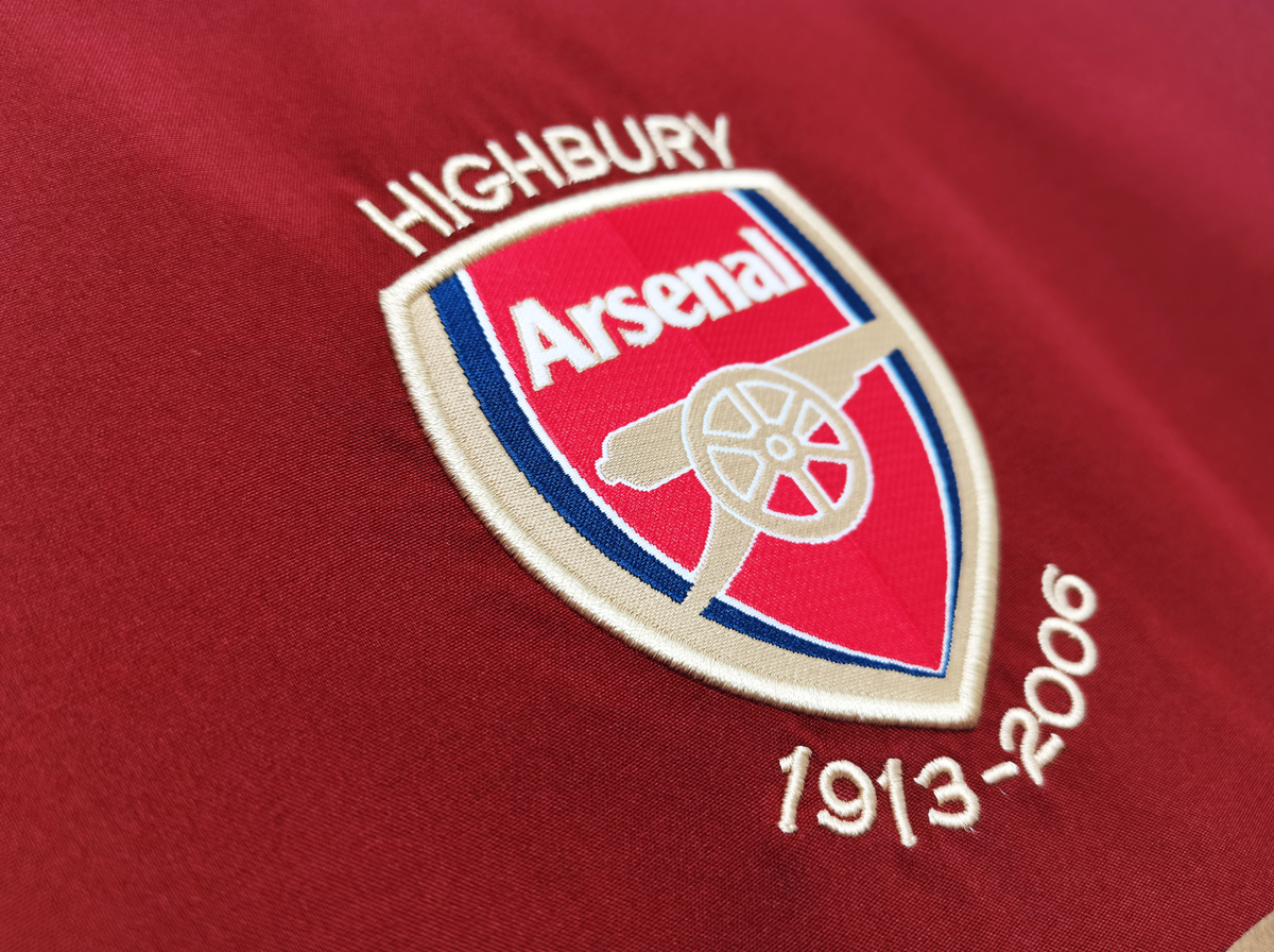 Arsenal 05/06 Men's Home Retro Long Sleeve Shirt