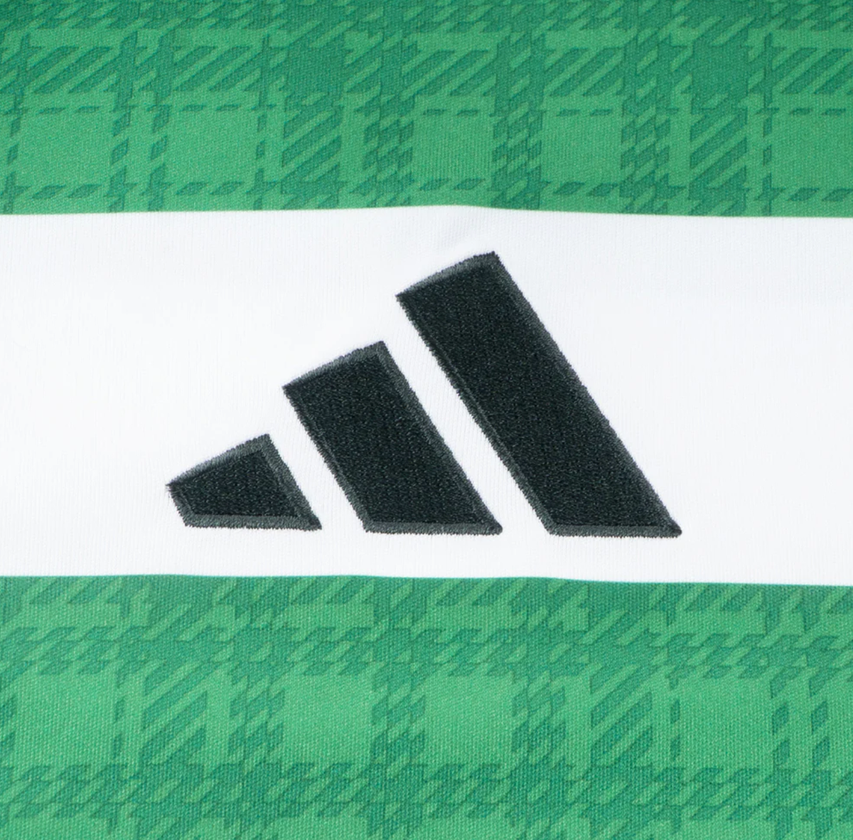 Celtic 25/26 Kid's Home Mini-Kit