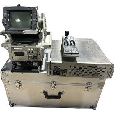 Sony HDC 900 Studio Camera and Package