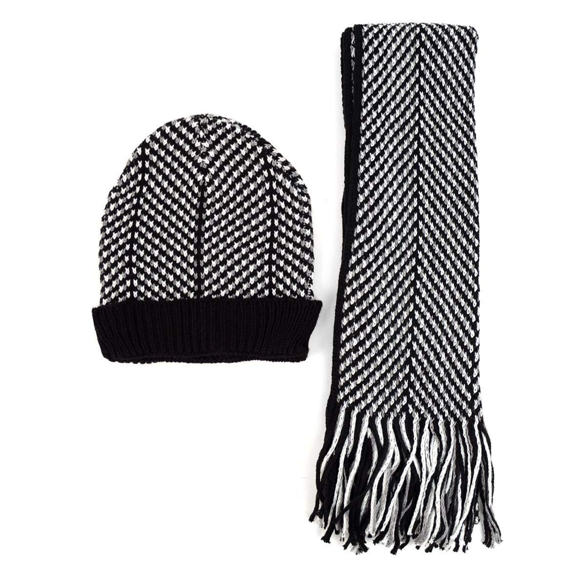 Boxed hat and scarf set Clearance