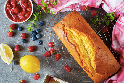 Lemon pound cake