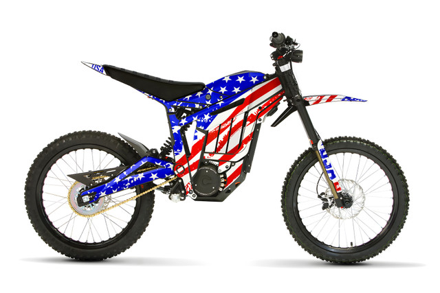 【専用】ユニーク CENTRO White Talaria Sting Full Graphics Kit | SKDA USA